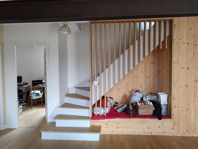 Maison - 205 m² - 9 pièces