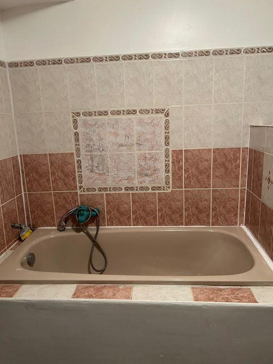 Maison - 600 m² - 5 pièces