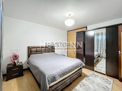 Maison - 214 m² - 7 pièces