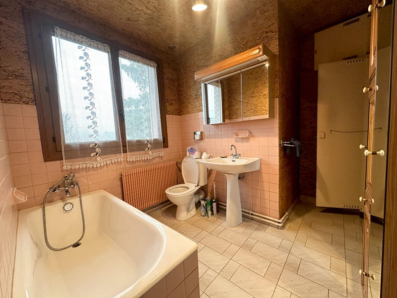 Maison - 80 m² - 4 pièces