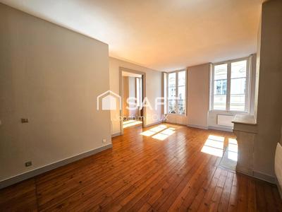 Appartement - 127 m² - 5 pièces