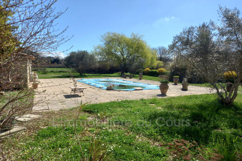 Propriété - 115 m² - 4 pièces