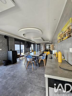 Maison - 135 m² - 4 pièces