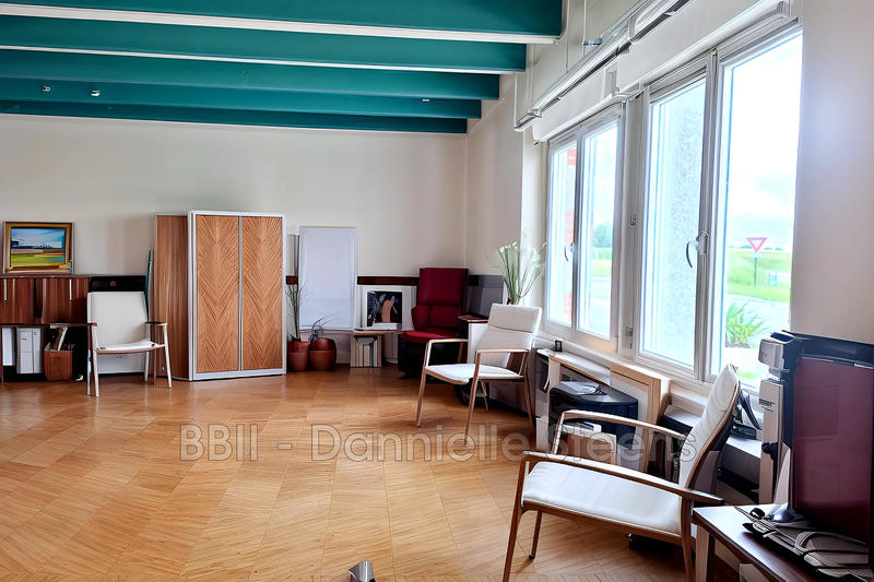 Maison - 186 m² - 5 pièces