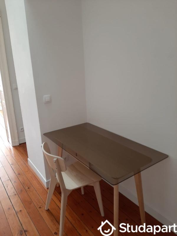 Chambre - 10 m² - 1 pièce