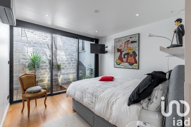 Maison - 207 m² - 4 pièces