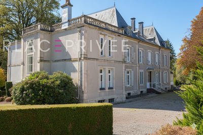 Demeure - 705 m² - 24 pièces