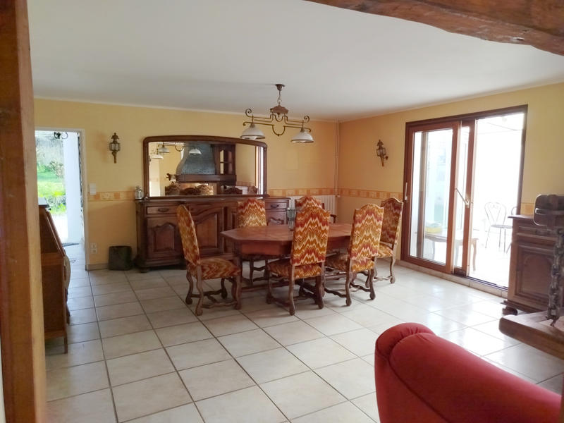 Maison - 111 m² - 4 pièces