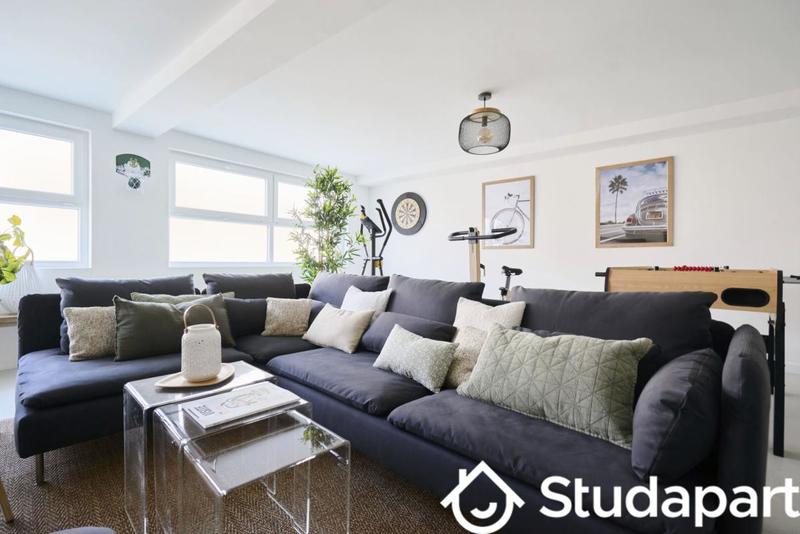 Chambre - 10 m² - 1 pièce