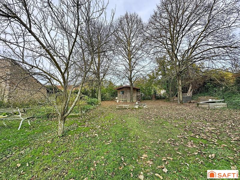 Maison - 180 m² - 8 pièces