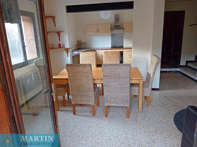 Maison - 330 m² - 15 pièces