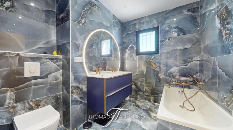 Maison - 140 m² - 5 pièces