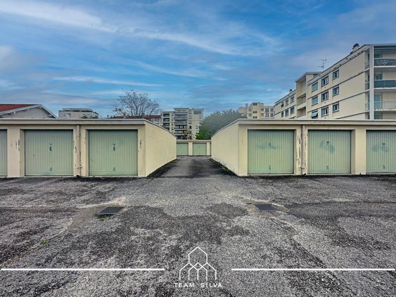 Appartement - 96 m² - 4 pièces