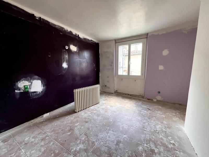 Appartement - 90 m² - 2 pièces