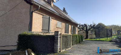 Maison traditionnelle - 135 m² - 5 pièces