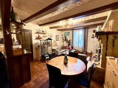 Maison - 110 m² - 4 pièces