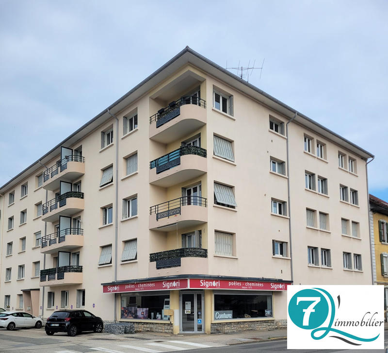 Appartement - 85 m² - 5 pièces