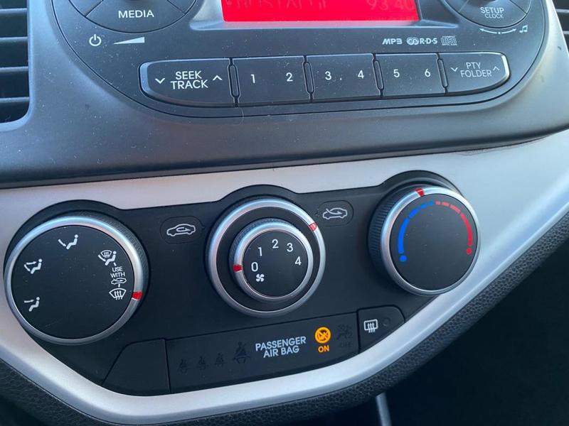 Kia Picanto Motion 1.0l 69cv Radars Ar/Radio/Vitres Av Electriques/Centralisation