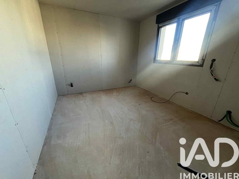Maison - 121 m² - 4 pièces