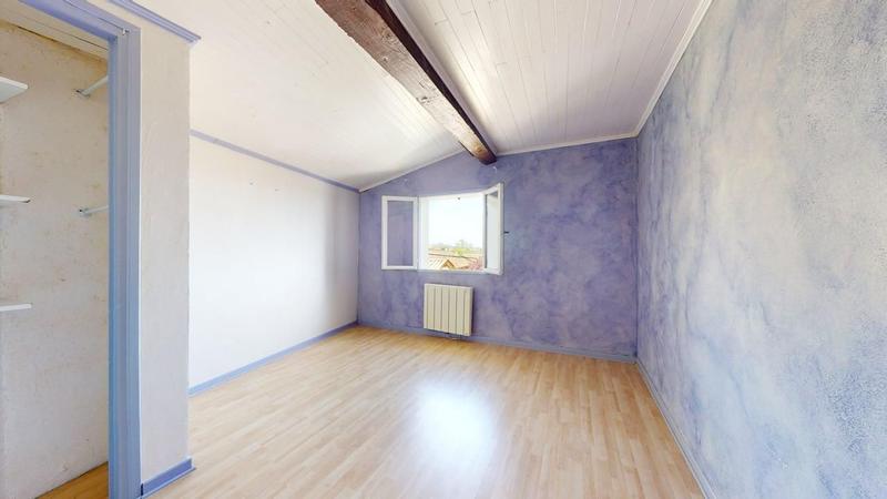 Maison - 96 m² - 3 pièces