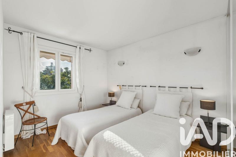 Maison de ville - 207 m² - 7 pièces