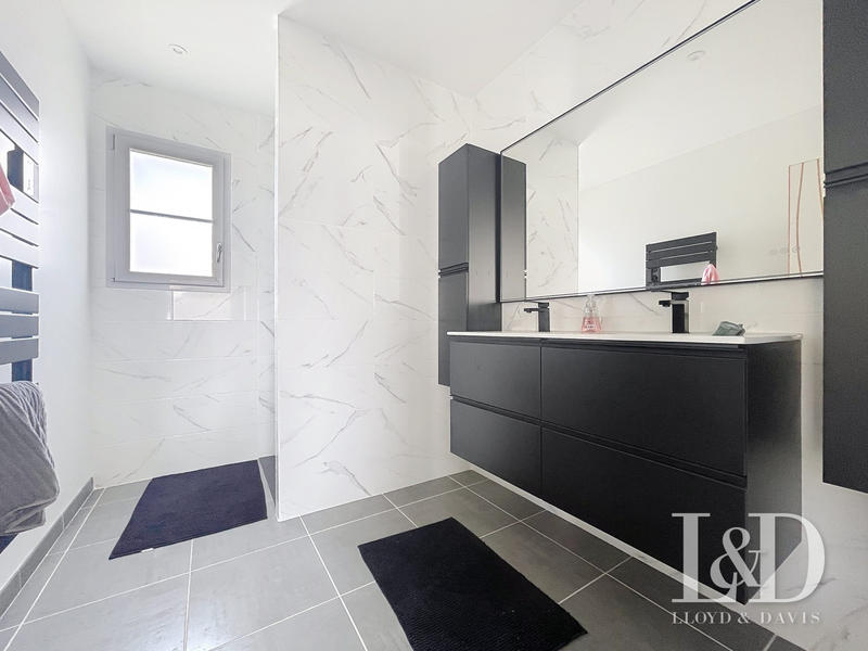 Maison - 107 m² - 4 pièces