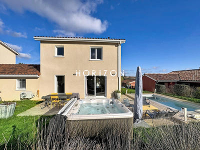 Maison - 103 m² - 5 pièces