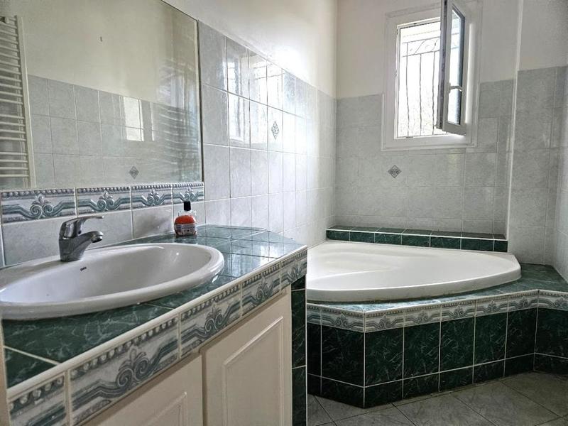 Maison - 132 m² - 6 pièces