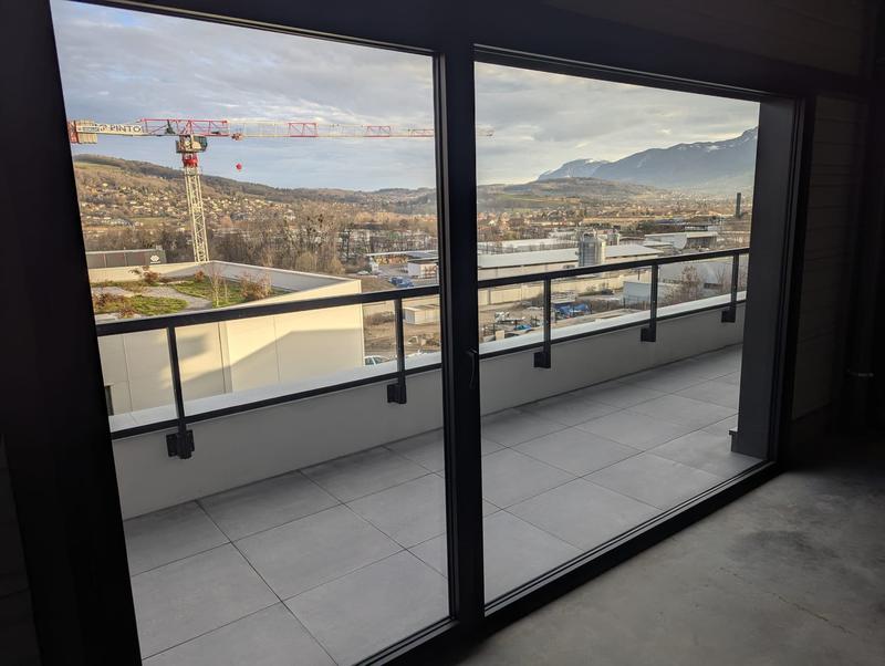 Entrepôt - 90 m² - 1 pièce