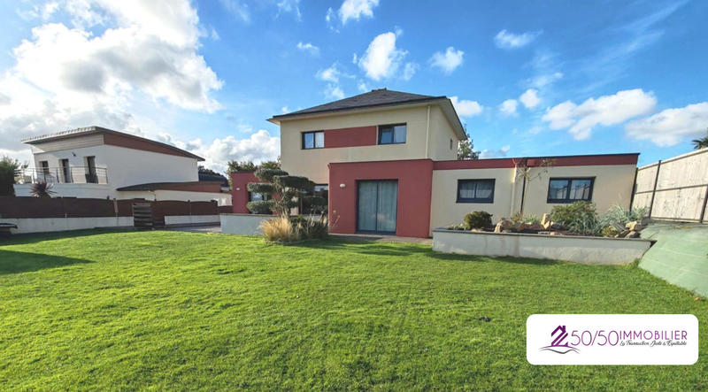 Maison - 150 m² - 5 pièces