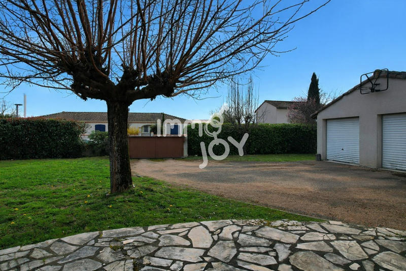 Maison - 111 m² - 5 pièces