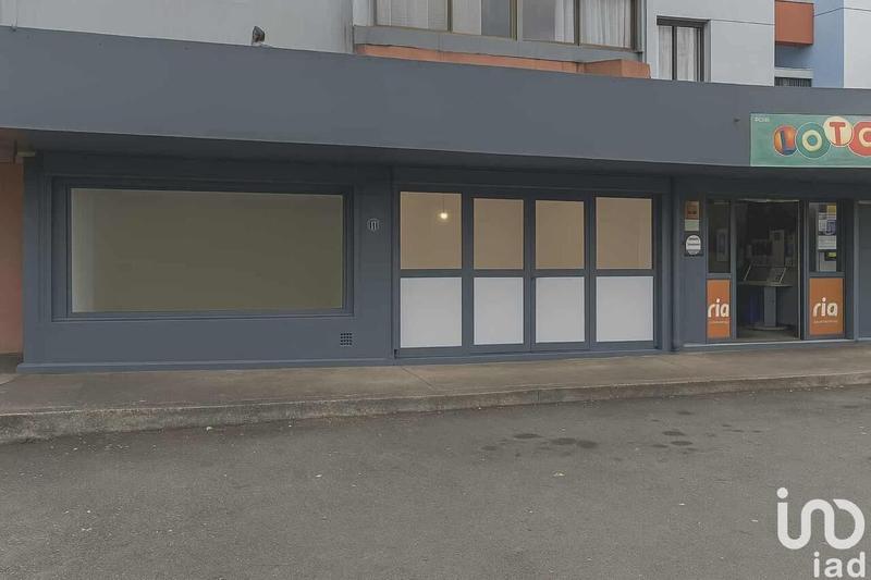 Local commercial - 121 m²