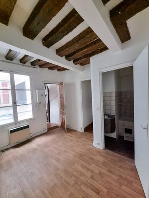 Appartement - 15 m² - 1 pièce