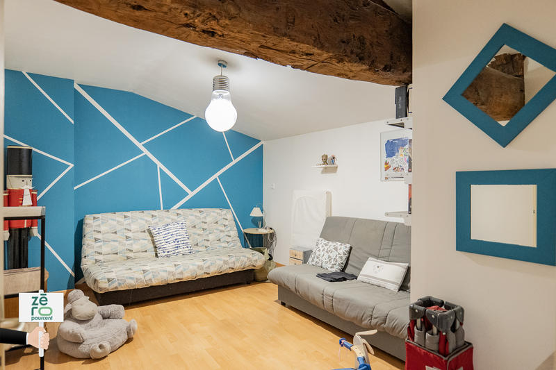 Maison - 215 m² - 7 pièces