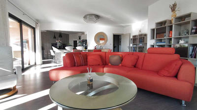 Appartement - 130 m² - 5 pièces