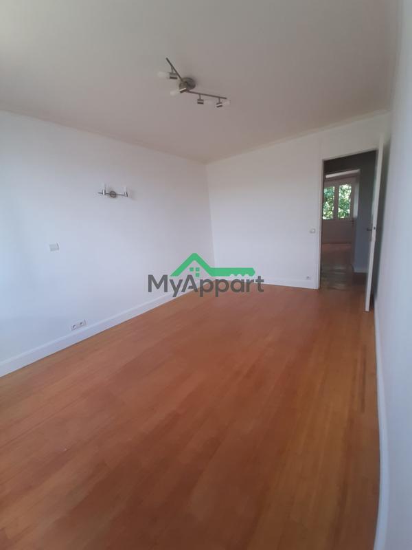 Appartement - 80 m² - 3 pièces