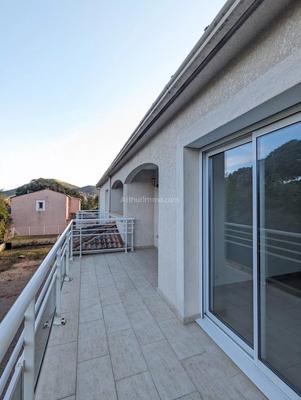 Appartement - 78 m² - 3 pièces