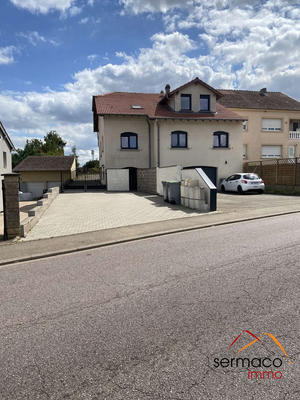 Maison - 330 m² - 7 pièces