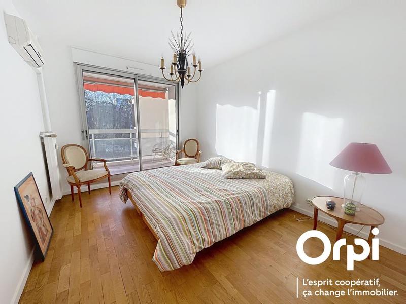 Appartement - 108 m² - 4 pièces