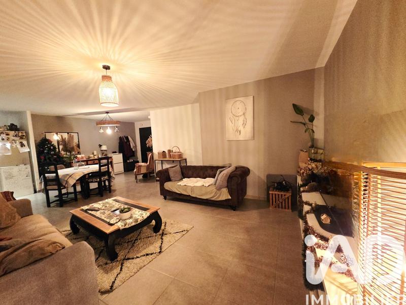 Maison - 104 m² - 5 pièces