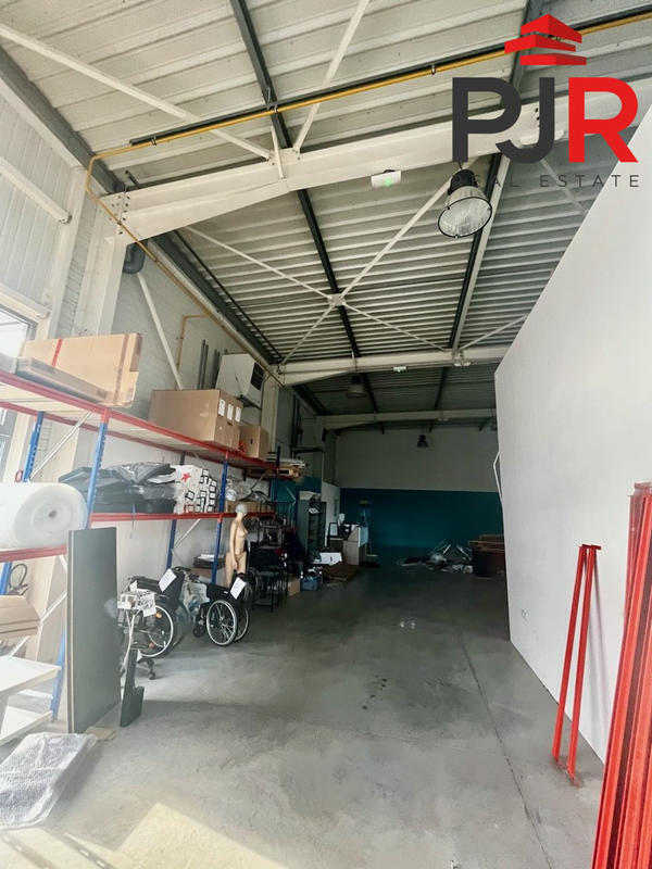 Local commercial - 389 m²