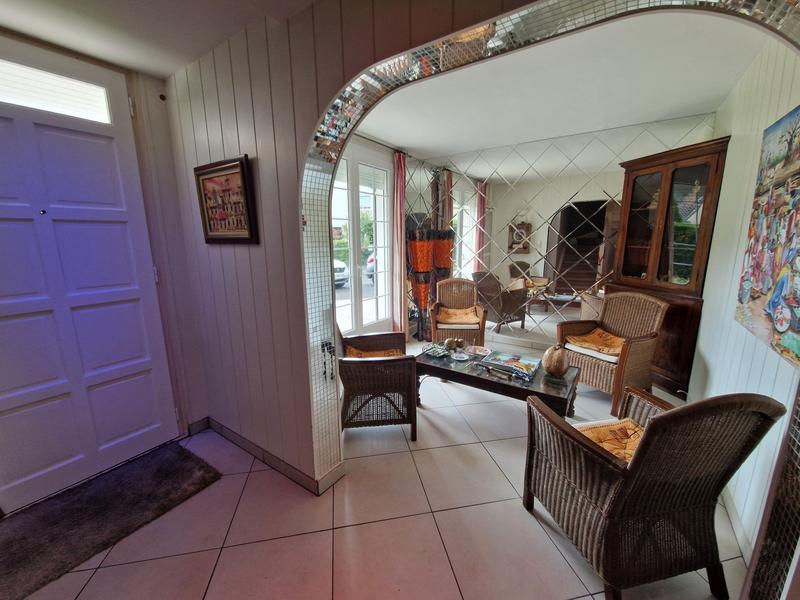 Maison - 173 m² - 11 pièces