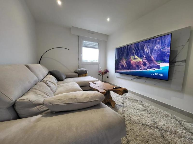 Appartement - 70 m² - 4 pièces