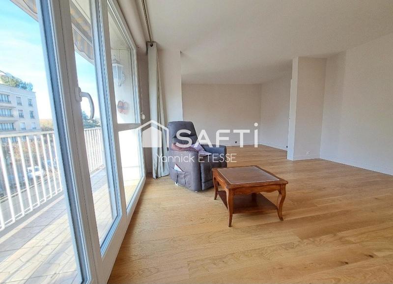 Appartement - 79 m² - 4 pièces