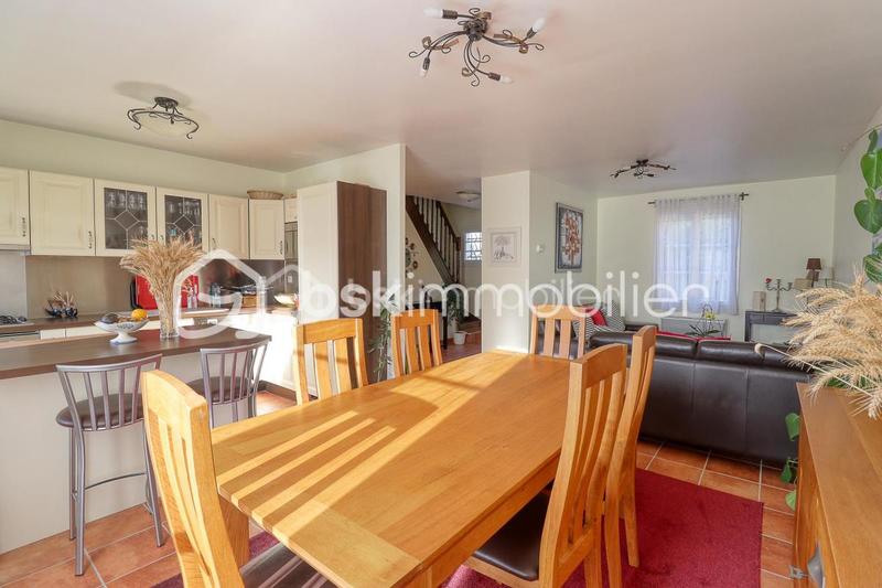 Maison - 112 m² - 6 pièces