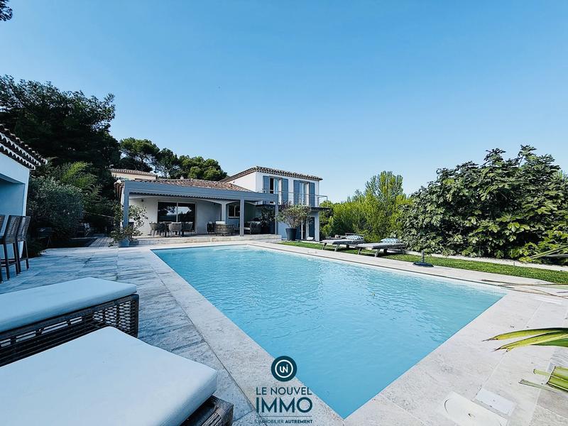 Villa - 180 m² - 5 pièces