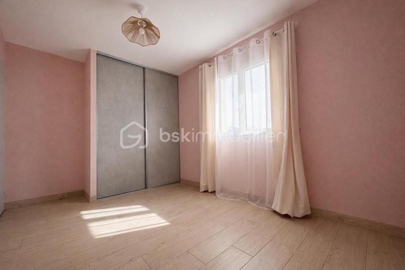 Maison - 104 m² - 5 pièces
