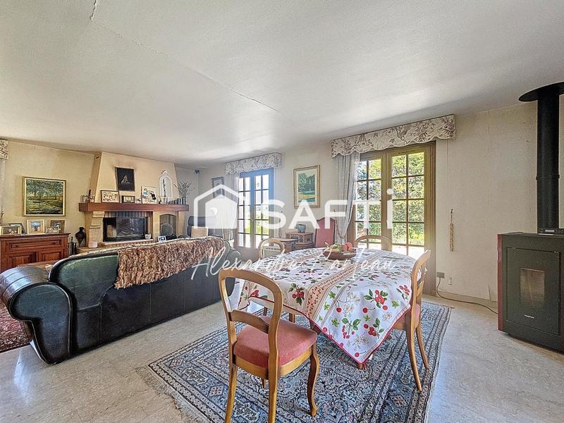 Maison - 143 m² - 7 pièces