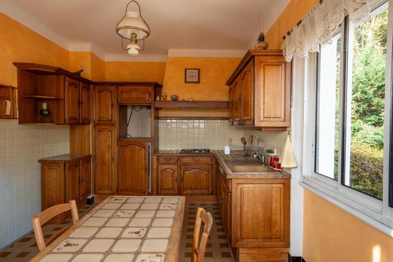 Maison - 371 m² - 15 pièces