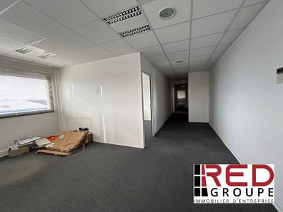Bureau - 204 m²